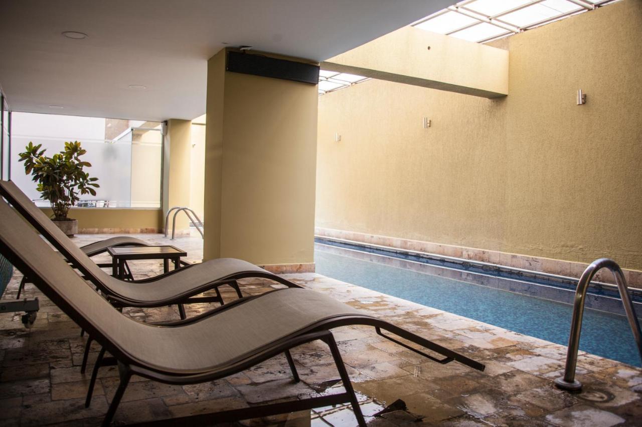 Deluxe Apartment Metroplaza Quito Exterior foto