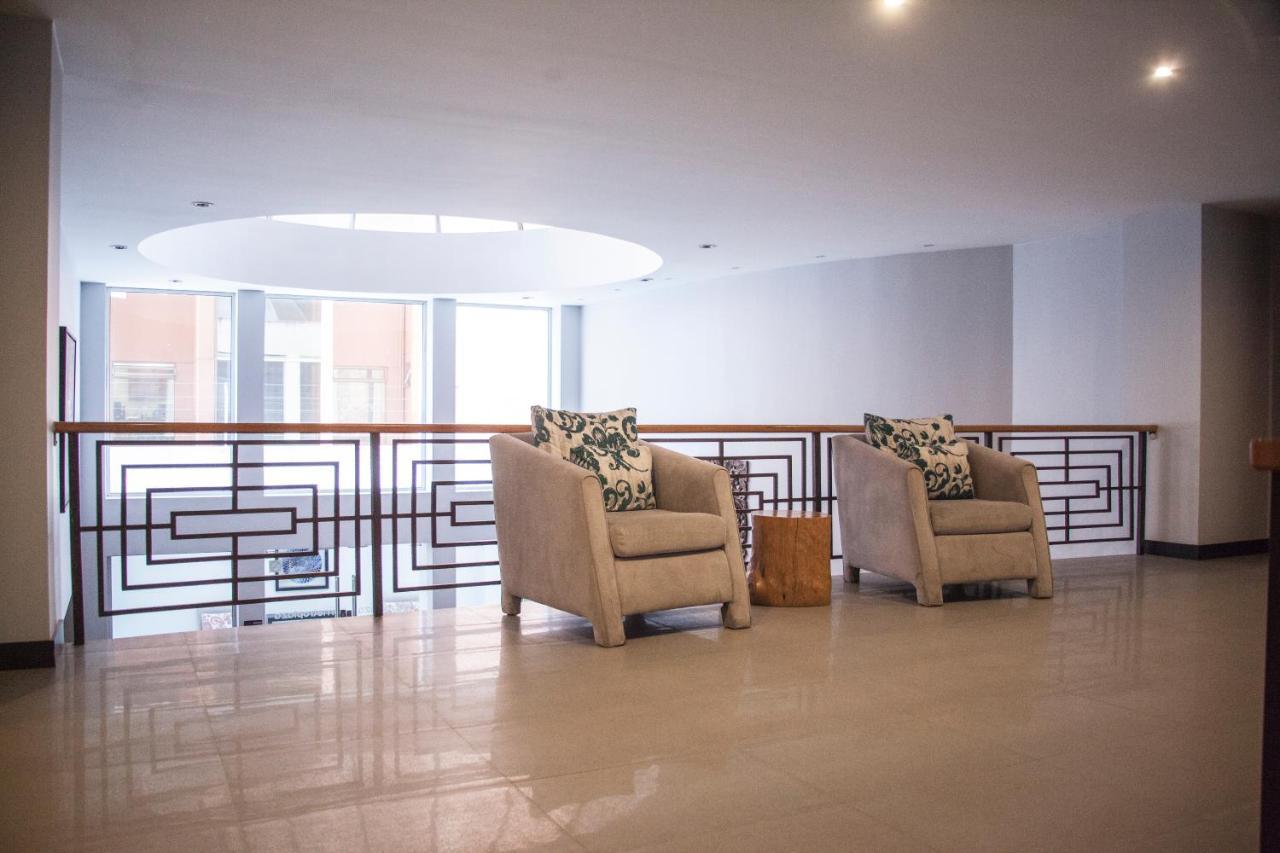 Deluxe Apartment Metroplaza Quito Exterior foto